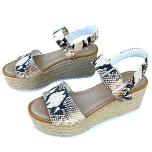 Gianni Bini Snakeskin Platform Sandals